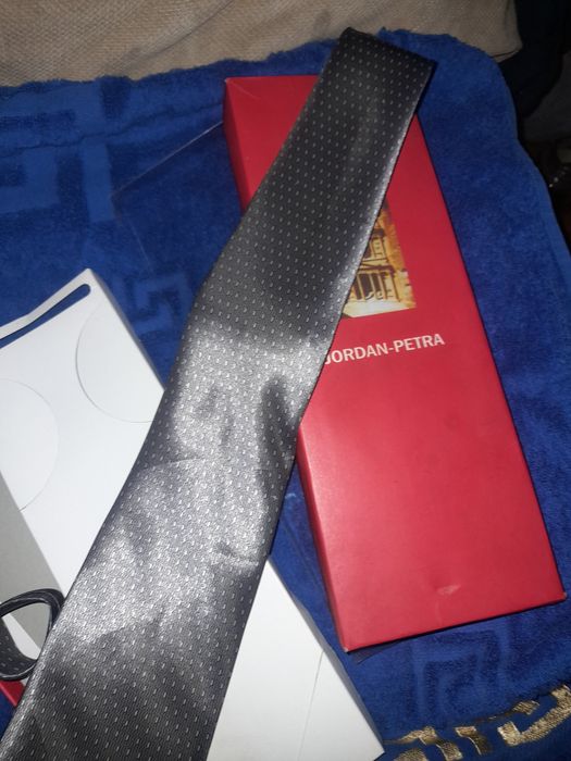 Брендовый галстук, чистый шёлк