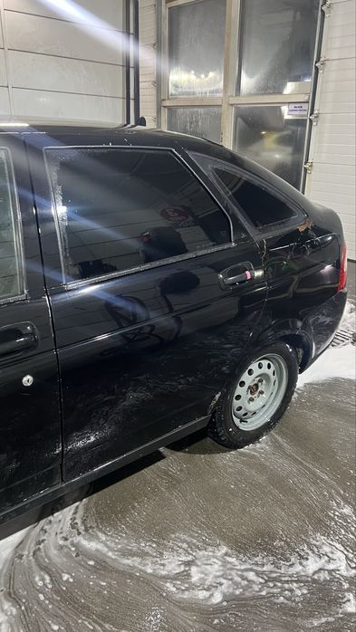 Продам  приора 2