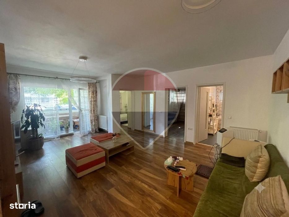 Apartament cu 3 camere de închiriat în zona Piata Cluj-Sibiu