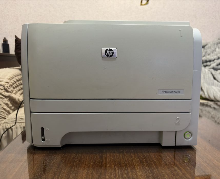 Лазерен принтер HP laserjet p2035