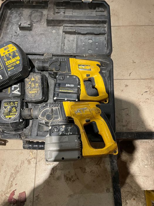 Rotopercutor dewalt cu baterie
