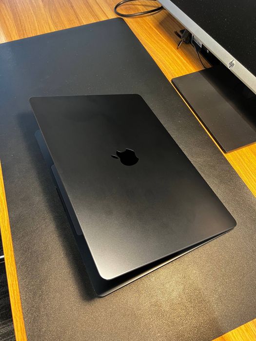 Macbook air 15 100% - M3, 8/512