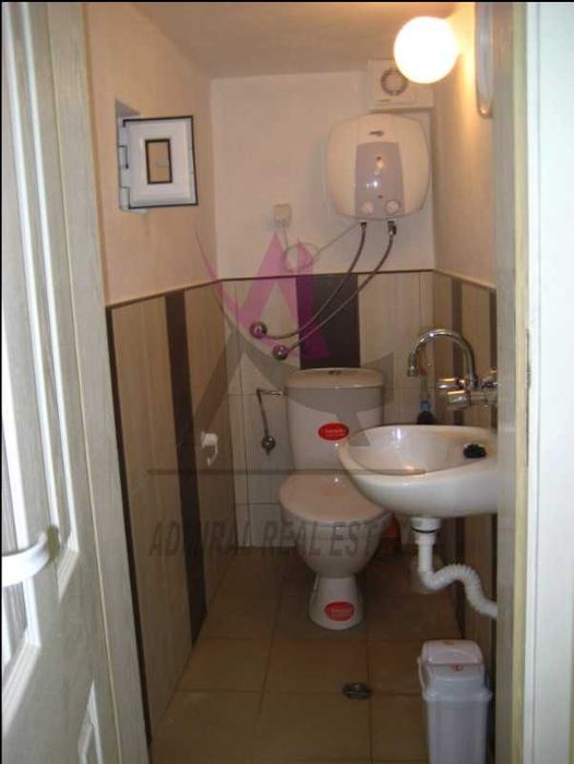 Дава се под наем Магазин в Варна, Колхозен пазар - 80 кв.м за 309.06 € - Снимка #4
