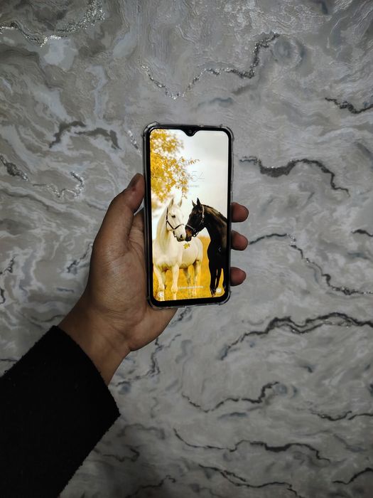 Samsung A10 Sotiladi Holati ideal aybi yoq