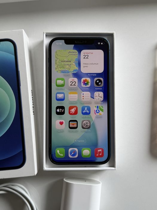 Iphone 12 64GB  Батерия 100% здраве, пълен комплект