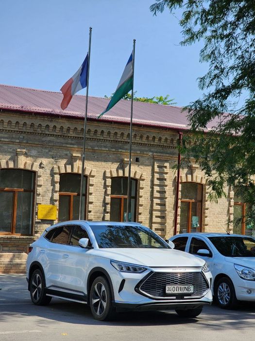 Идеальный  BYD SONG Plus AWD