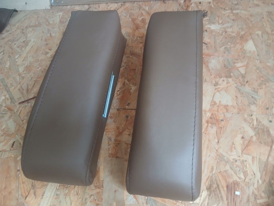 Кожен двоен релакс фотьойл (loveseat) – отлично състояние