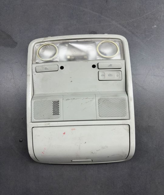 Lampa plafon fata Volkswagen VW Golf a 5-a generatie