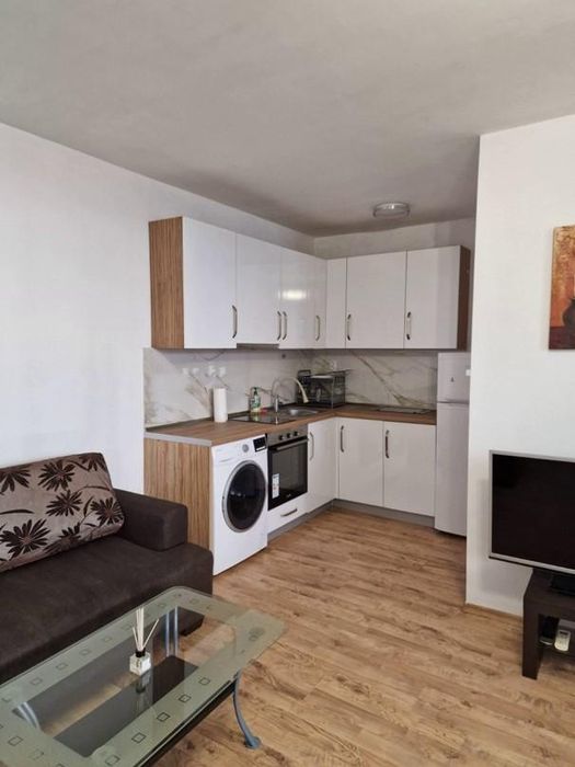 Дава се под наем Двустаен апартамент в София, Младост 2 - 52 кв.м за 599 € - Снимка #1