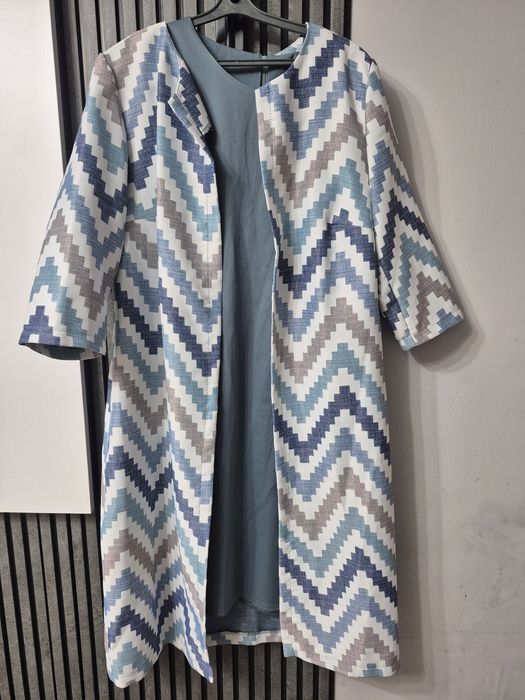 Платье, костюм брючный