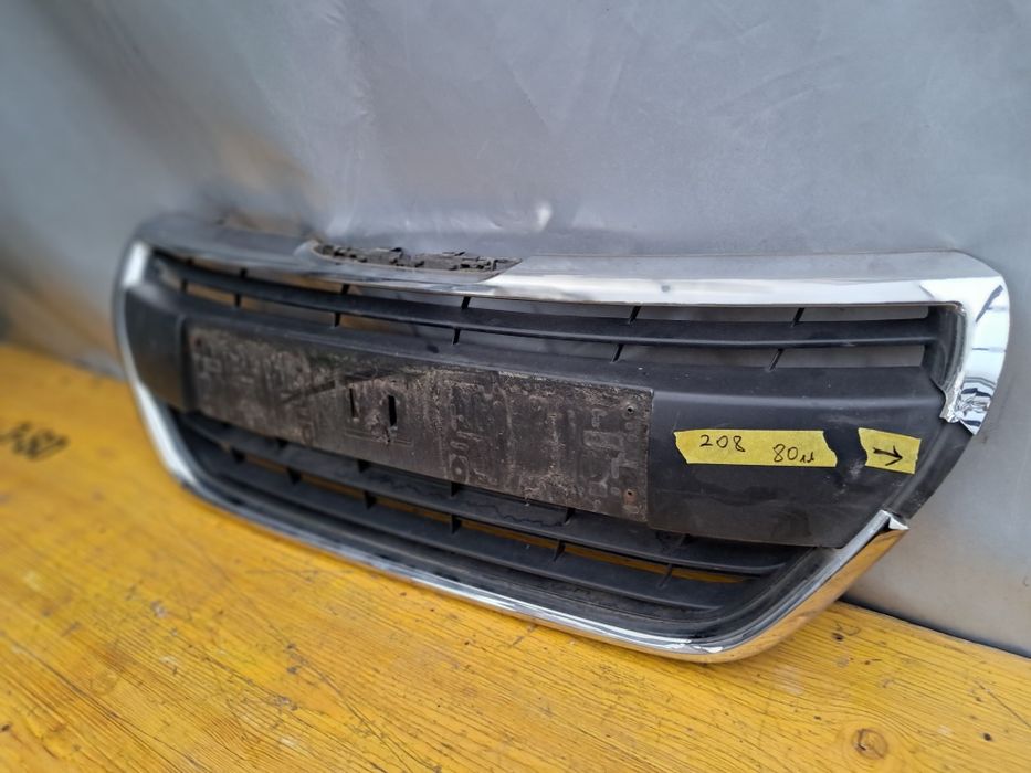 Грил решетка пежо 208 Peugeot 208