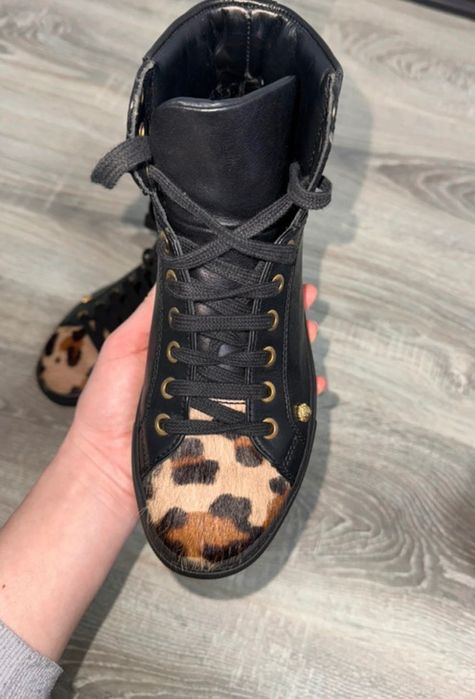 Ghete elegante  Versace, mărimea 36!!