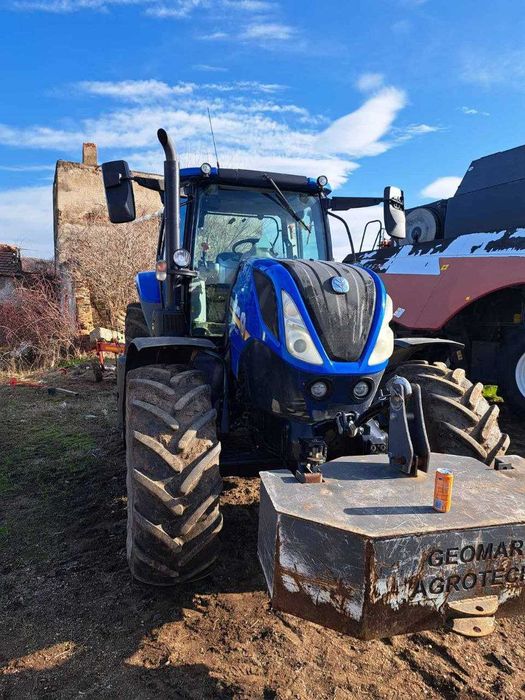 Трактор New-Holland t7.165