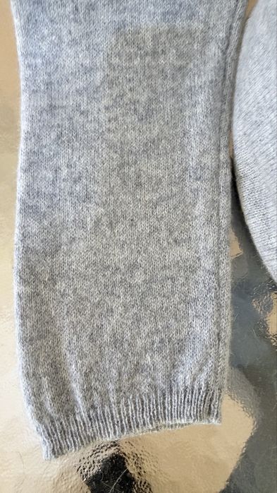 Пуловер  Q by Kjederqvist 100% кашмир, размер S/M.