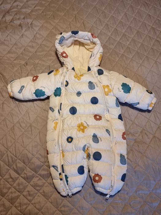 Бебешки космонавт за момиче или момче, размер 70, 6-9 месеца, екрю