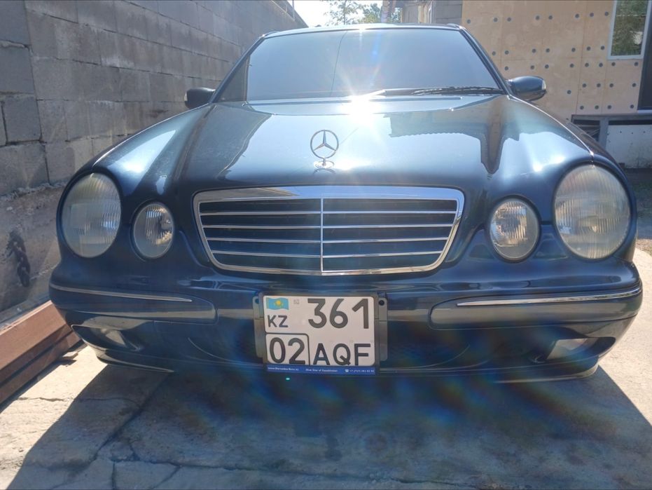 Marcdes benz w 210