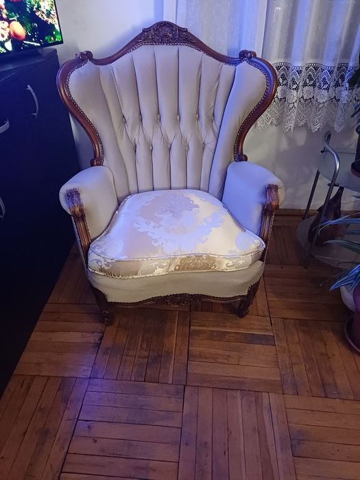 Продава 2 луксозни фотьойла