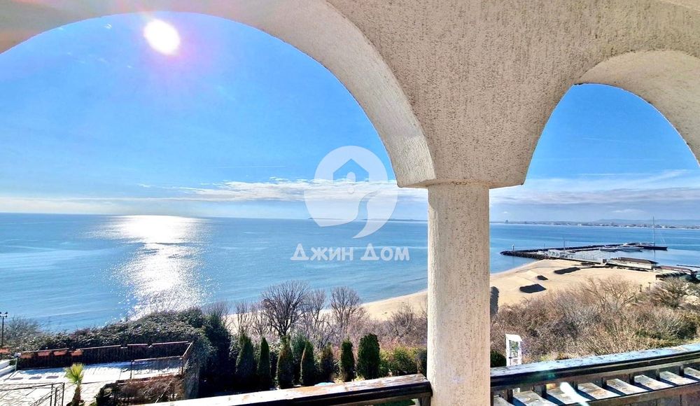 Тристаен апартамент с ПАНОРАМА МОРЕ в к-с „Манастира 2“, гр.Свети Влас