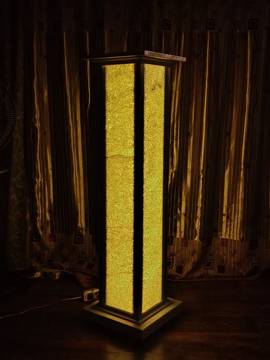 Светящая башня, подставка