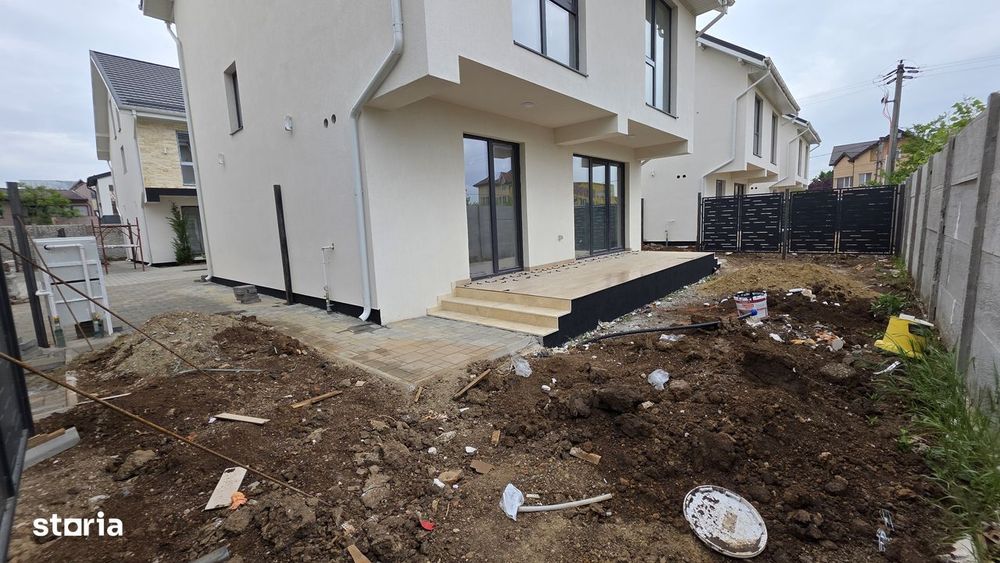 Vila P+1+M,1.8km M Râul Doamnei,Tva inclus,încălzire pardoseala