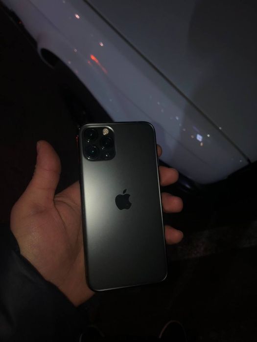 Iphone 11pro karobka dok idyal