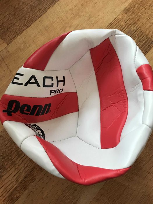чисто нова волейболна топка PENN