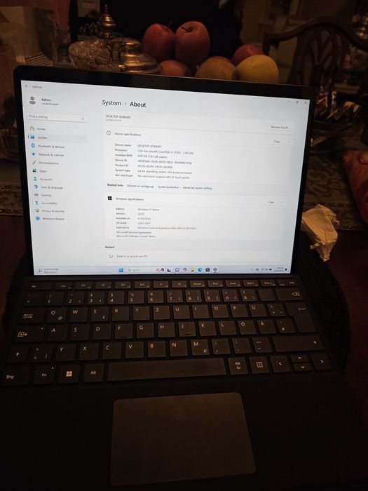 Ofer spre vanzare tableta Microsoft Surface pro 9  i5