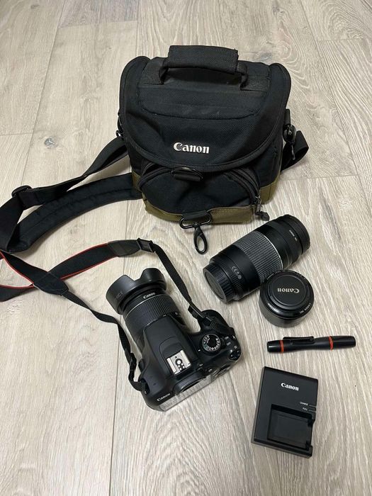 Фотоапарат Canon EOS 1200D