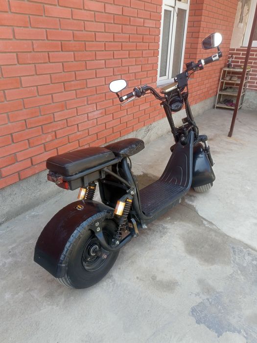 Elektro skuter sotiladi