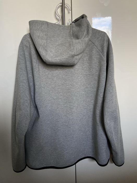 Суичър Nike Tech Fleece L