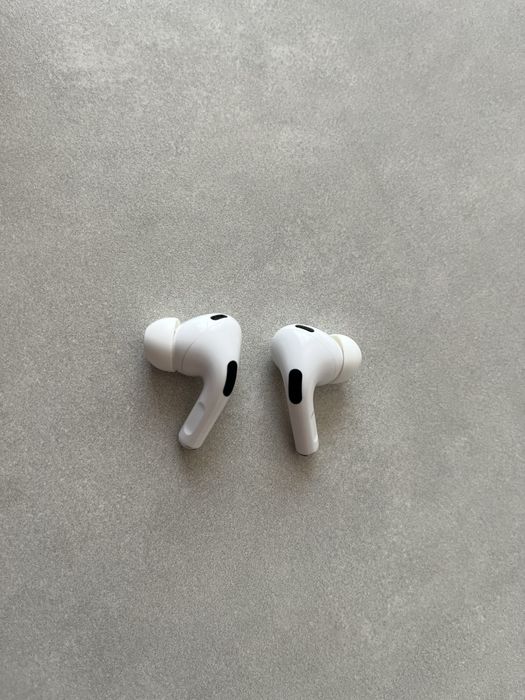 AirPods Pro 2 (втора генерация)