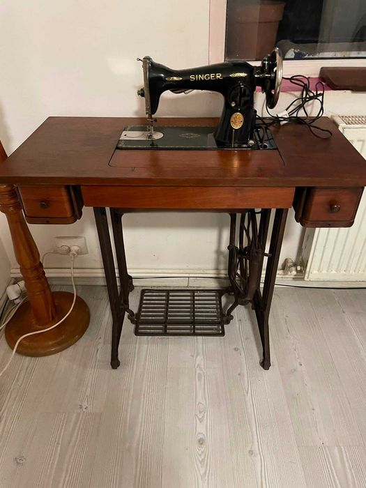 masina singer vintage