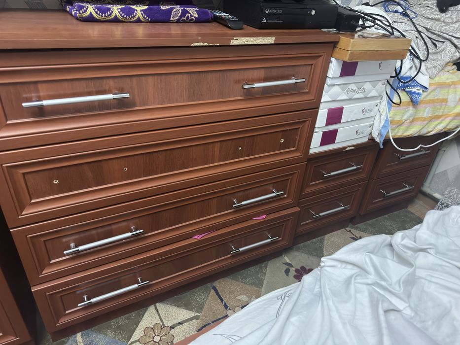 Спальный гарнитур