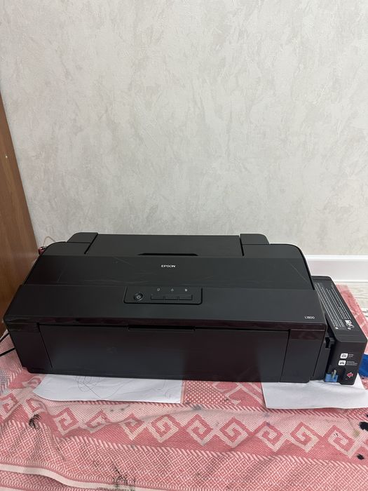 Принтер Епсон Л1800