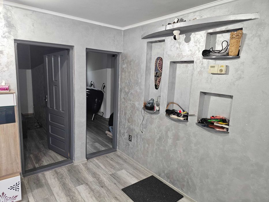 Inchiriez casa 3 camere semimobilata or. Pantelimon, Ilfov