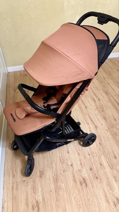 Коляска easywalker