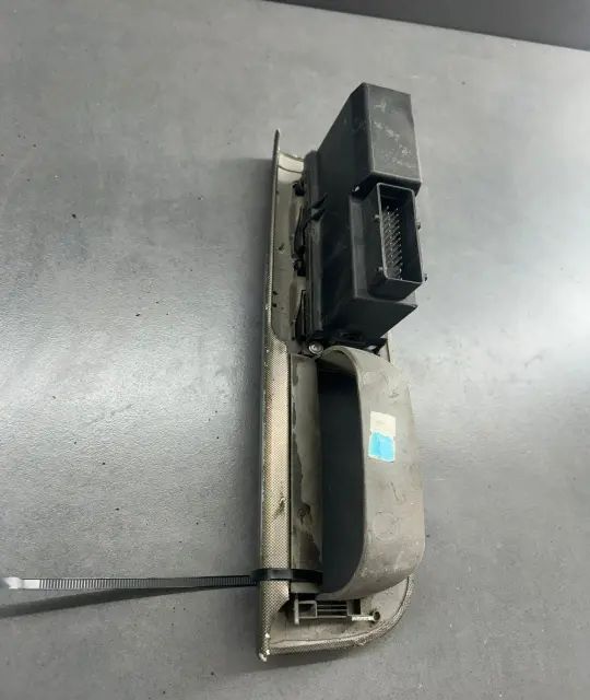 Butoane geam sofer Volkswagen VW Passat 2001