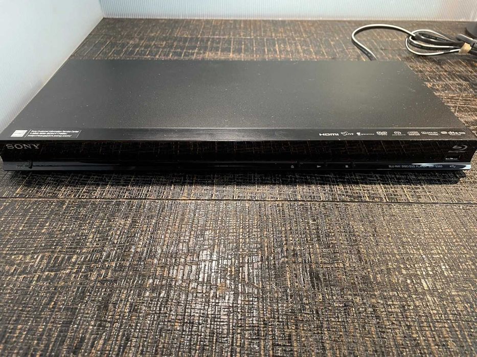 Blu ray проигрыватель Sony