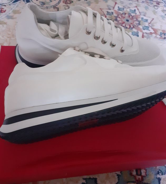 Кроссовки от Pera Donna