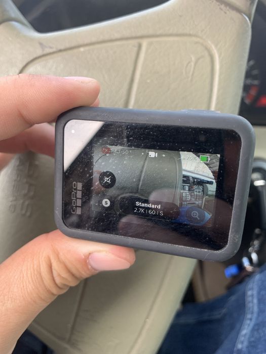 Go pro hero 8 black.