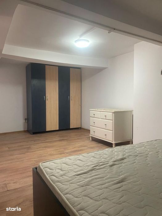 Inchiriere Vila | Fundeni | 9 Camere | 4 Bai | Acceptam Straini