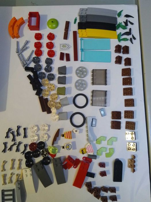 Lego минифигурки аксесоари части