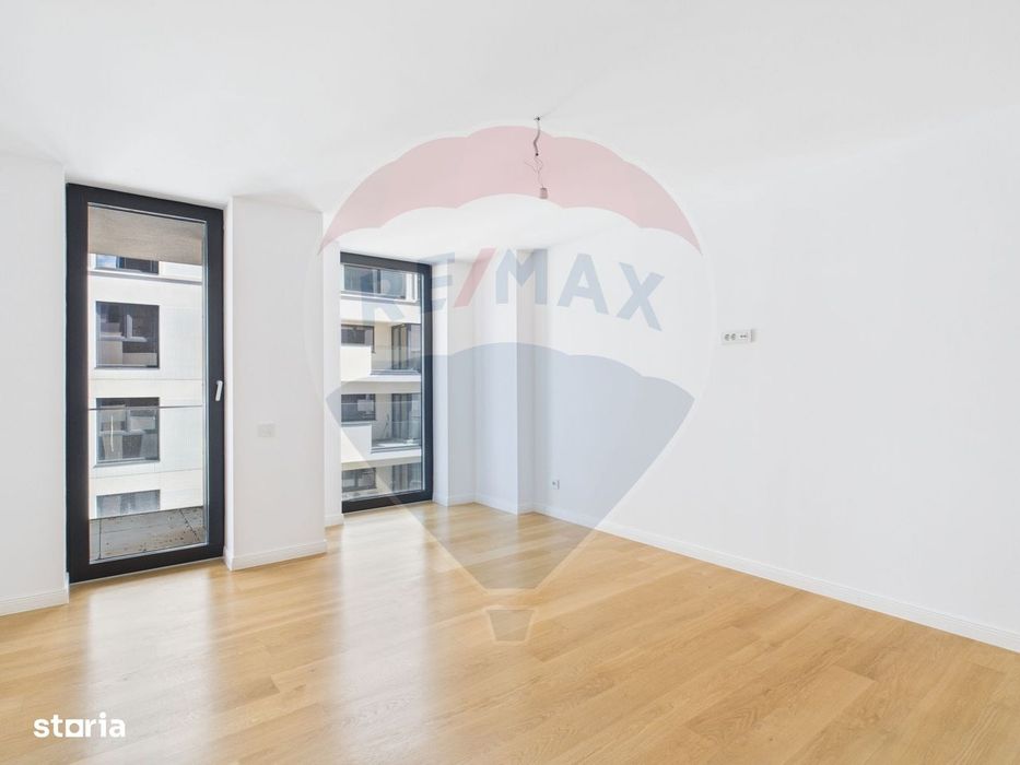 Apartament 3 camere de vanzare