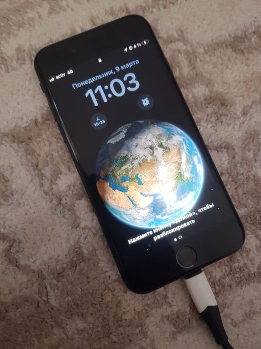 айфон се 64гб срочно 2020