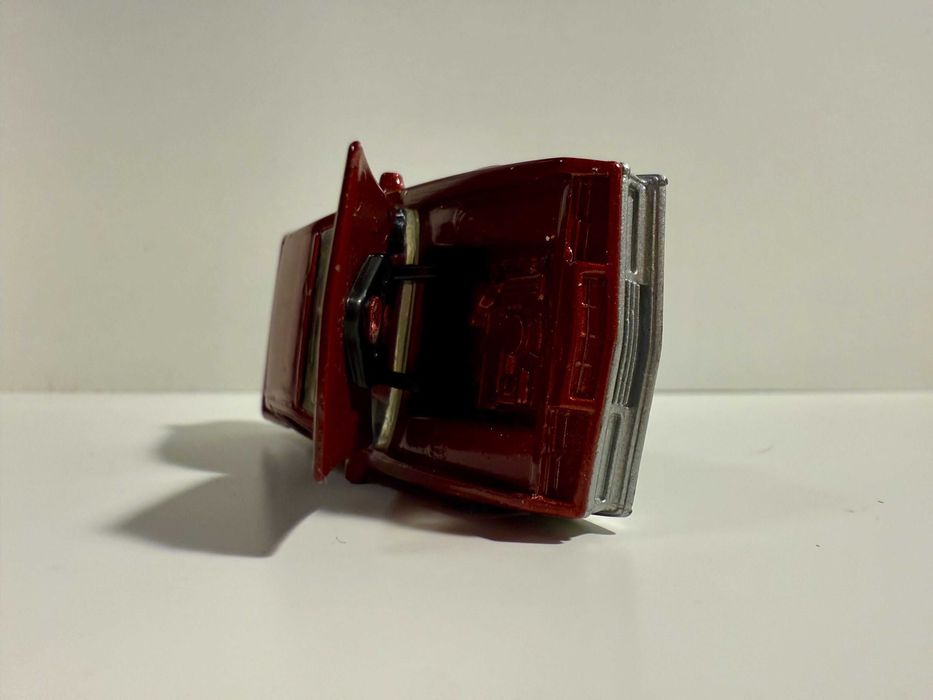 Matchbox Dodge Daytona Turbo 1:58