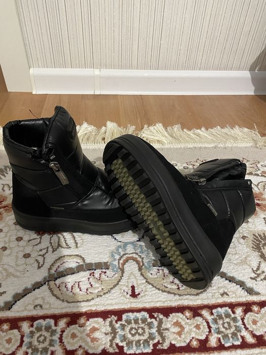 Зимняя детская обувь