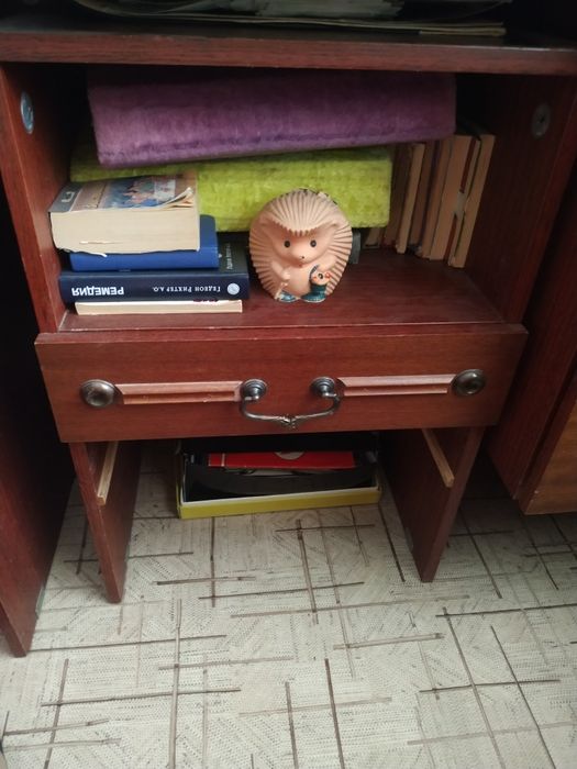 Тумбы разные 4 шт. Б/у.цены в объявл.