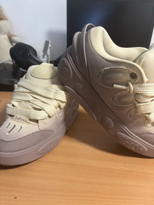 Puma La Melo Caramelo gradient