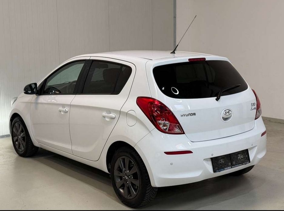 HYUNDAI i20 2014 — imagine 3