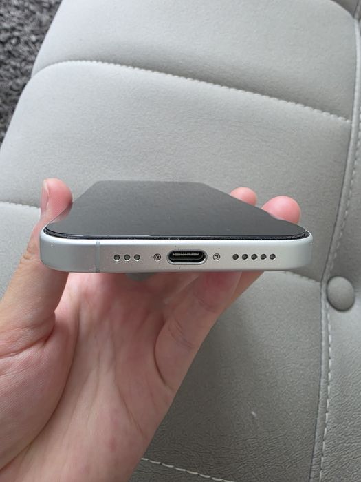 Продается Iphone 17 256gb, 100% акб, e-sim